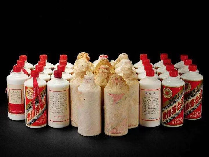 运粮湖管理区老酒回收上门哪里回收(附近上门回收茅台酒）?